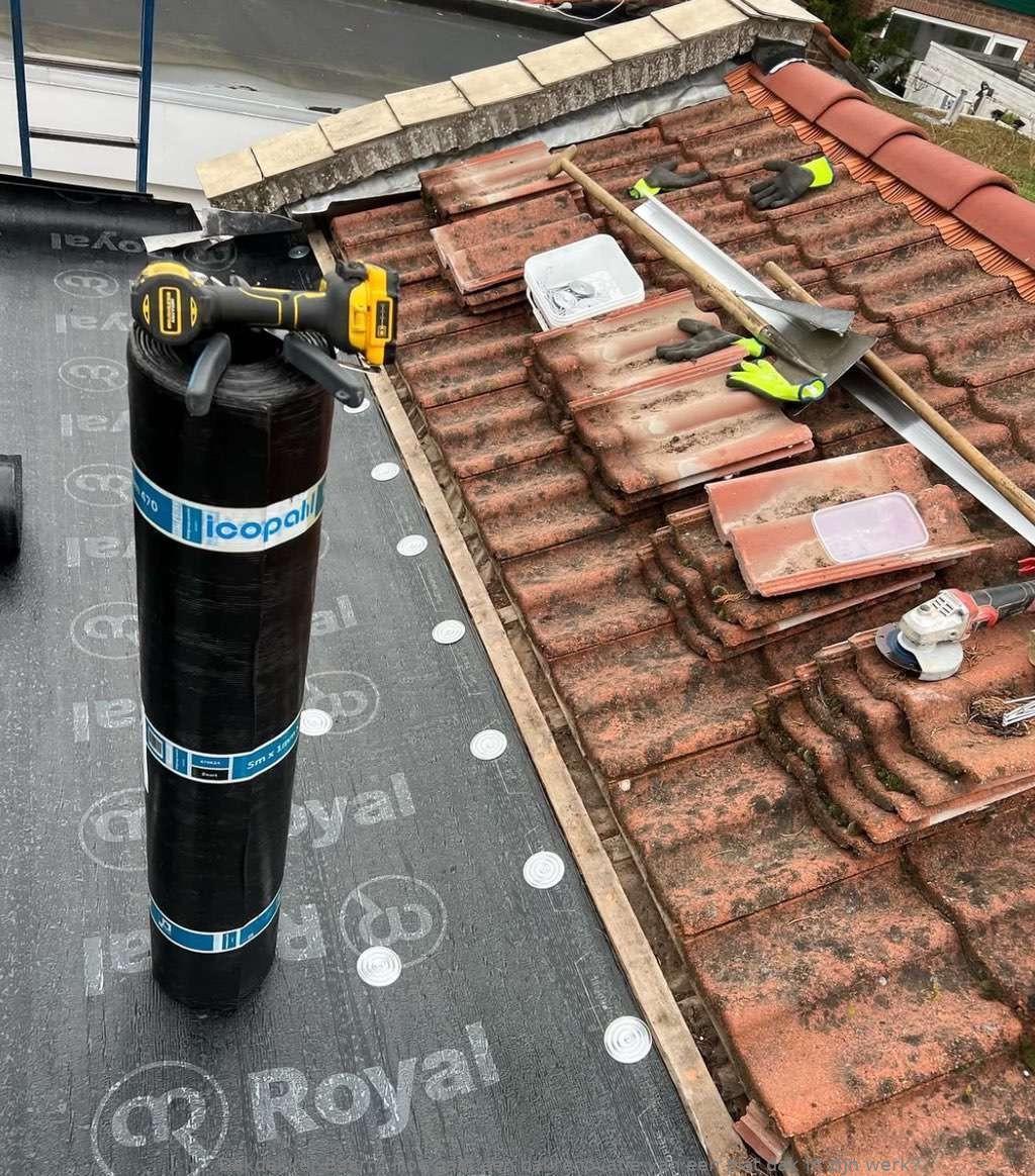 Dakrenovatie Van Plat Dak Baarn